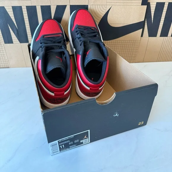 Final Sale!!! 🌺 NIKE 🌺 Air Jordan 1 Low  👟 - Picture 13 of 13